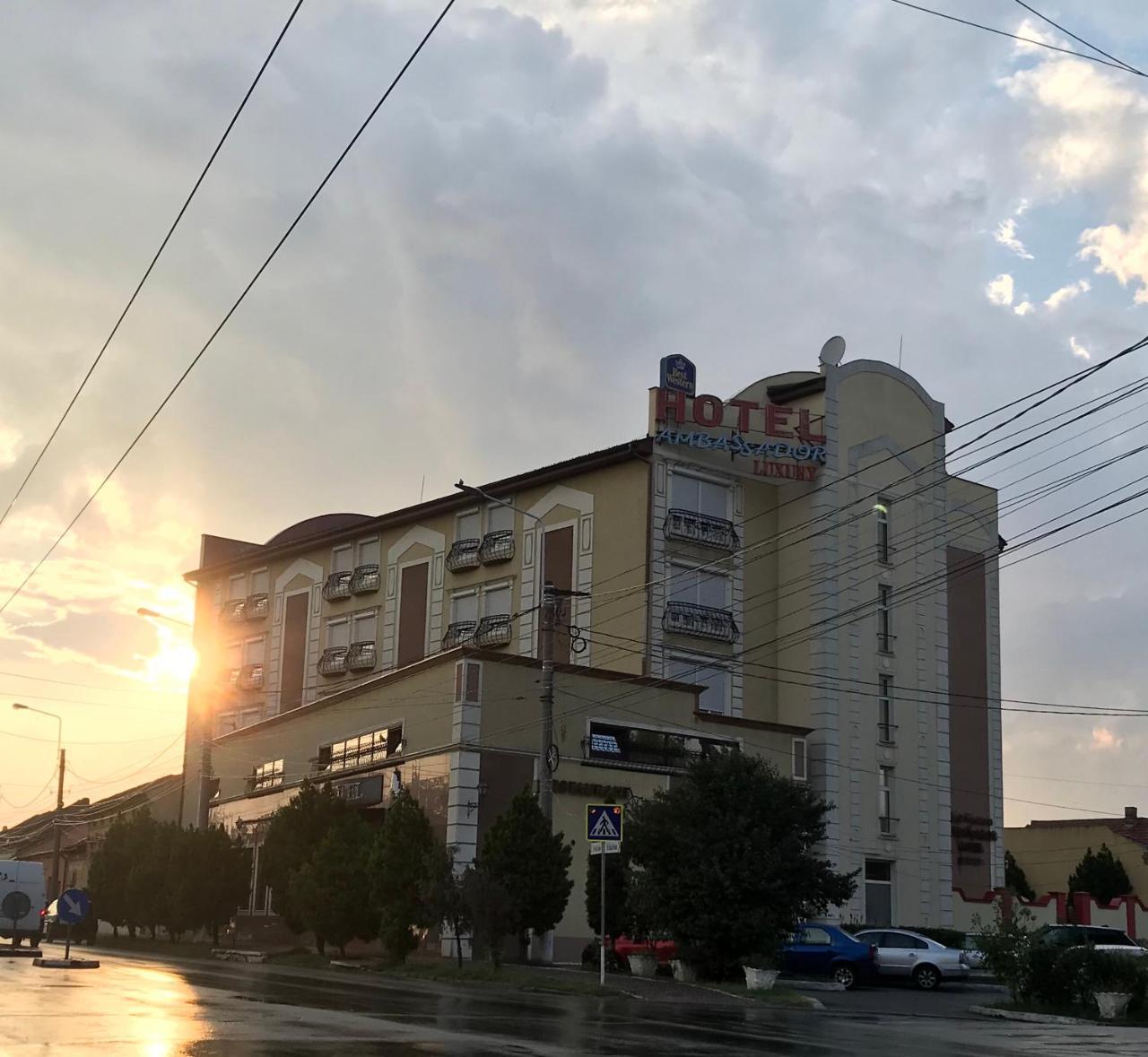 Ambassador Hotel Temeşvar Dış mekan fotoğraf